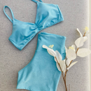 Conjunto Fitness Feminino Micro Canelado – Top com Bojo + Short